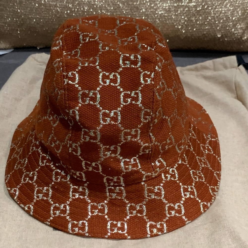 NWT Gucci Lama Bucket Hat